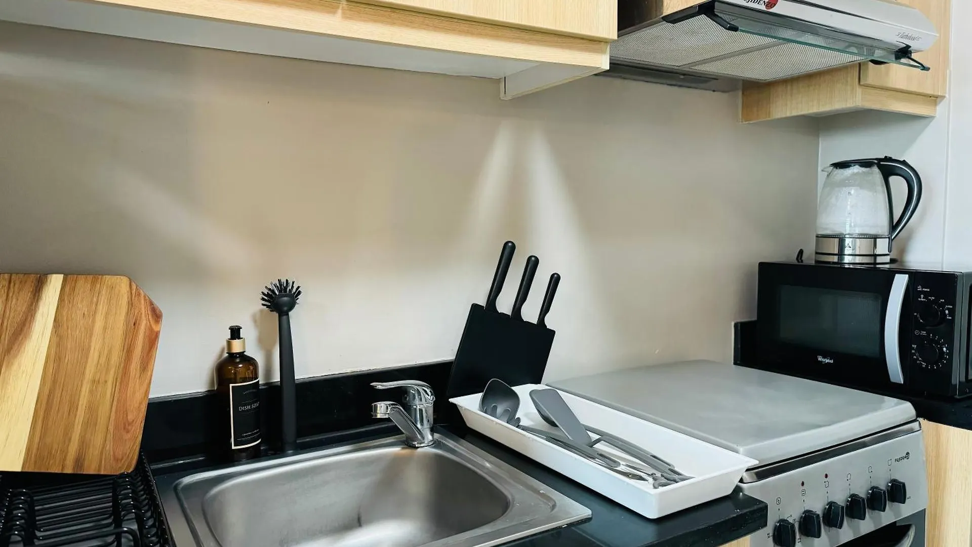 Avant At The Fort By Urban Realty Manila Apartment