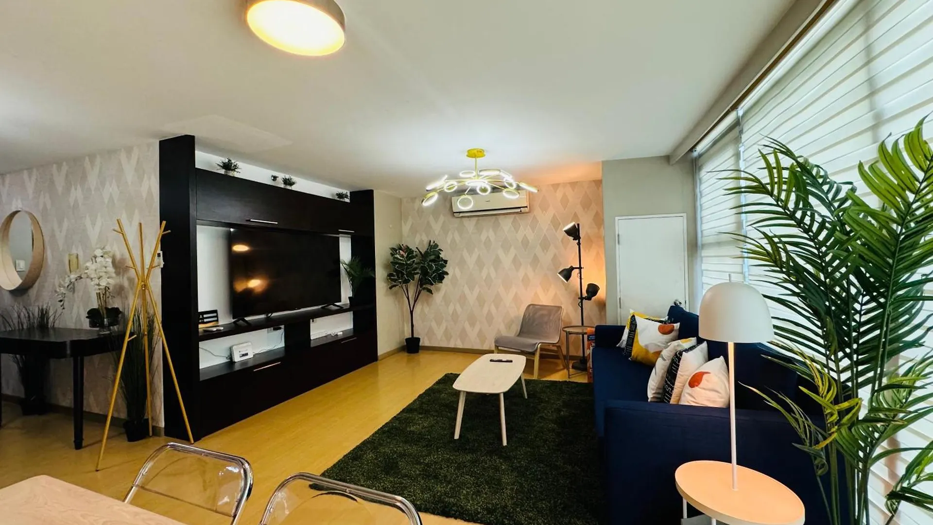 Apartment Avant At The Fort By Urban Realty Manila