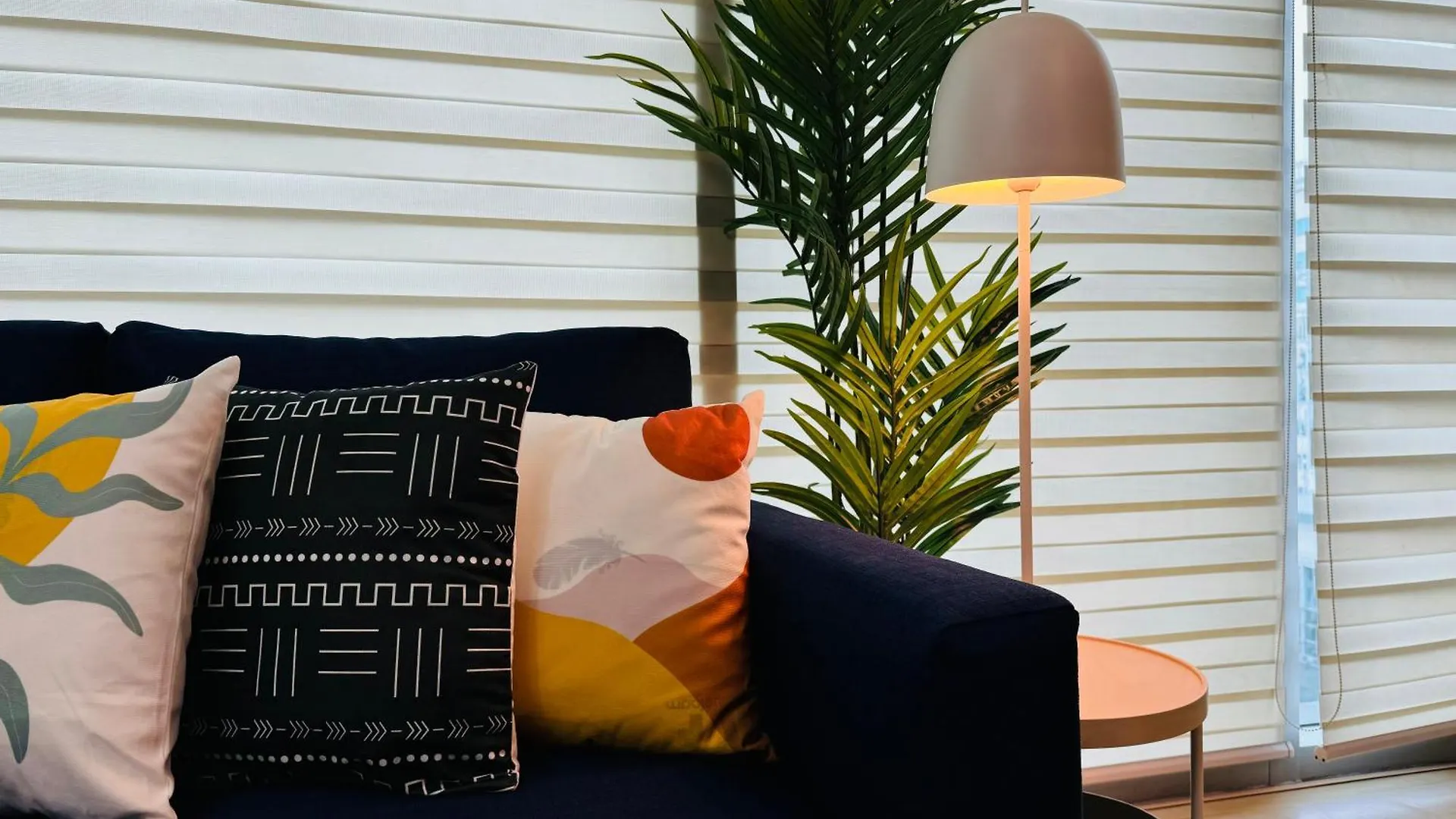 Avant At The Fort By Urban Realty Manila 0*,